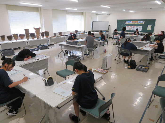 夏休みに考古学者になろう！の会場